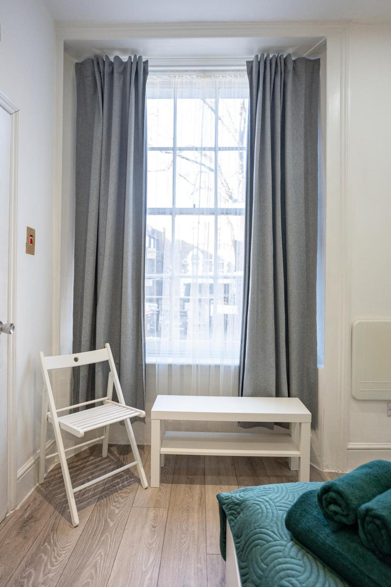 Beautiful Studio Flat In Hackney Next To Overground Station London Exterior photo